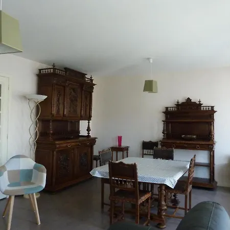 Le Pariou アパート クレルモン・フェラン